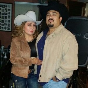 Meet your Posher, Victor